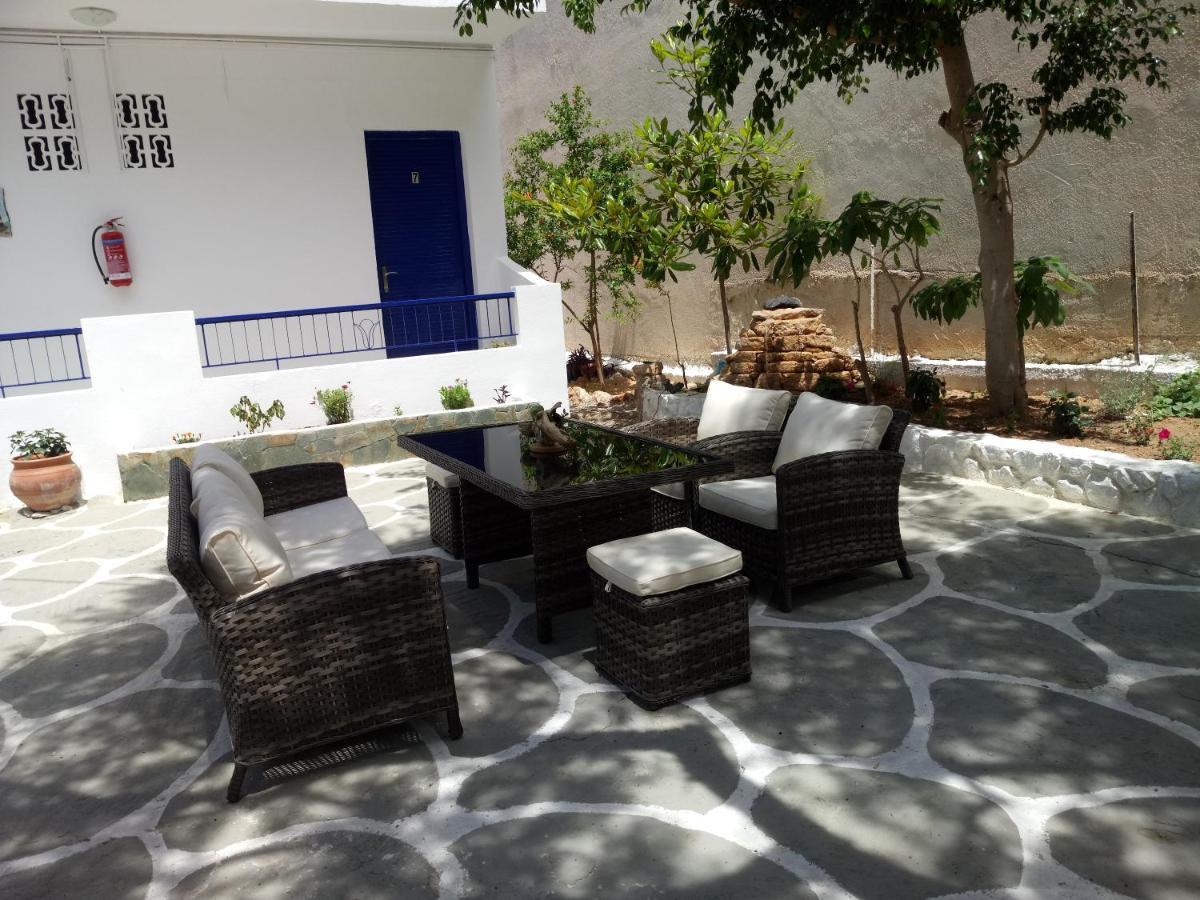 Hotel Poulakis Skála Dış mekan fotoğraf